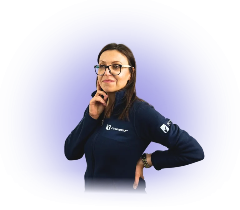 Specjalistka firmy Rimet doradzająca w wyborze rozwiązań